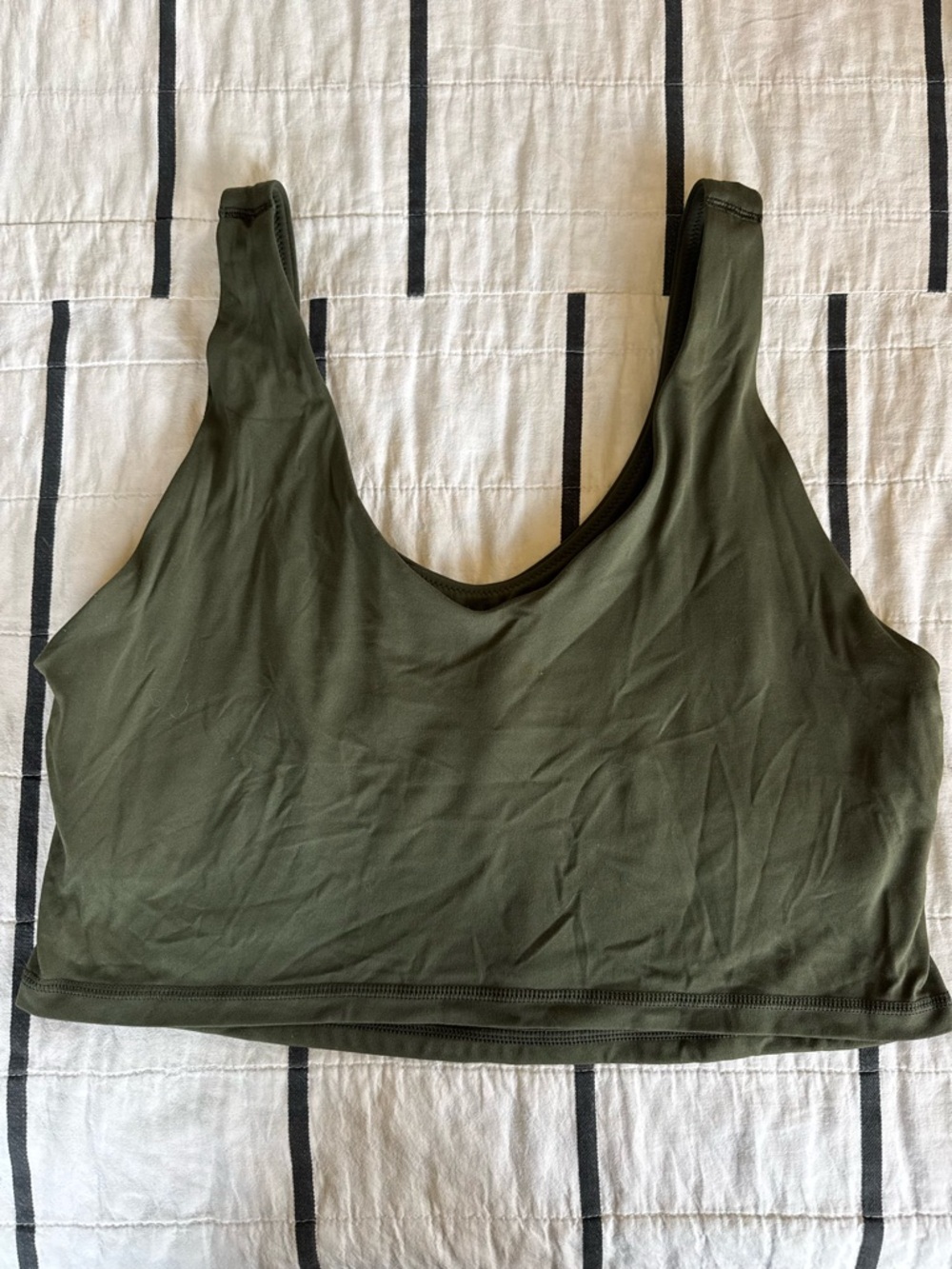 Aerie Offline Olive Green Scoop Neck Sports Bra